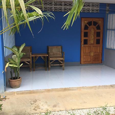 Blue House Bungalow Koh Lanta Exterior photo